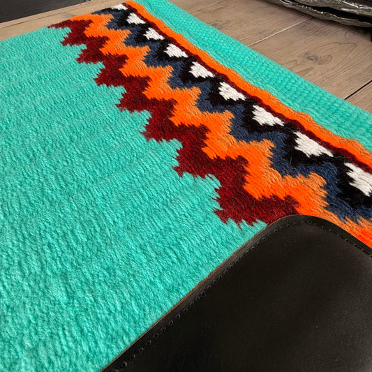 SB027 - Western oversized showblanket A - Turquoise, oranje, blauw, rood