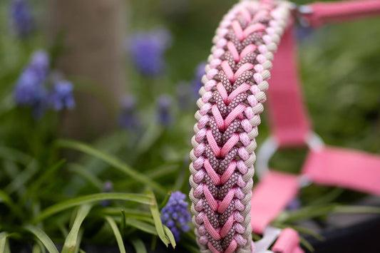 Handgemaakte paardenhalsters - Geknoopt halster ‘Cutie’ roze/ beige