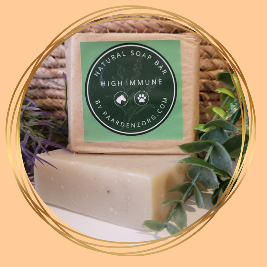 Paardenzorg High Immune Soapbar, verzorgende zeep ter ondersteuning van de weerstand en huidgezondheid bij paarden en honden