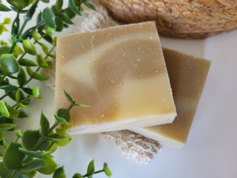Paardenzorg Sensitive Soapbar, milde verzorgingszeep speciaal voor de gevoelige huid van paarden en honden