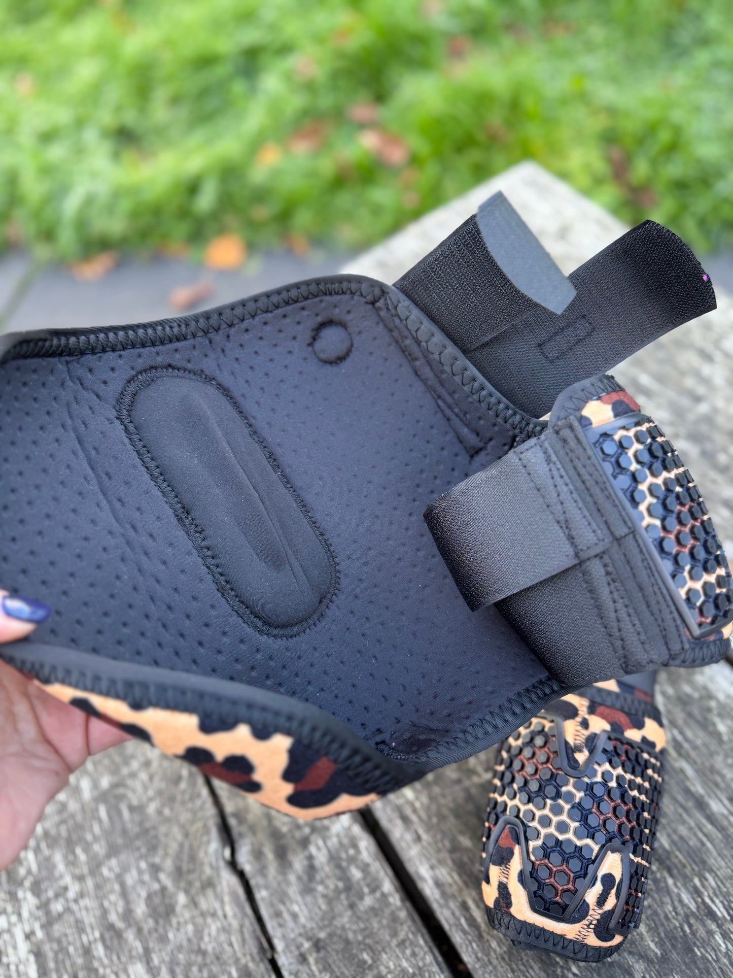 FMH - NeoPro the Leopard - Neoprene beenbeschermers boots voor paarden (div. kleuren)