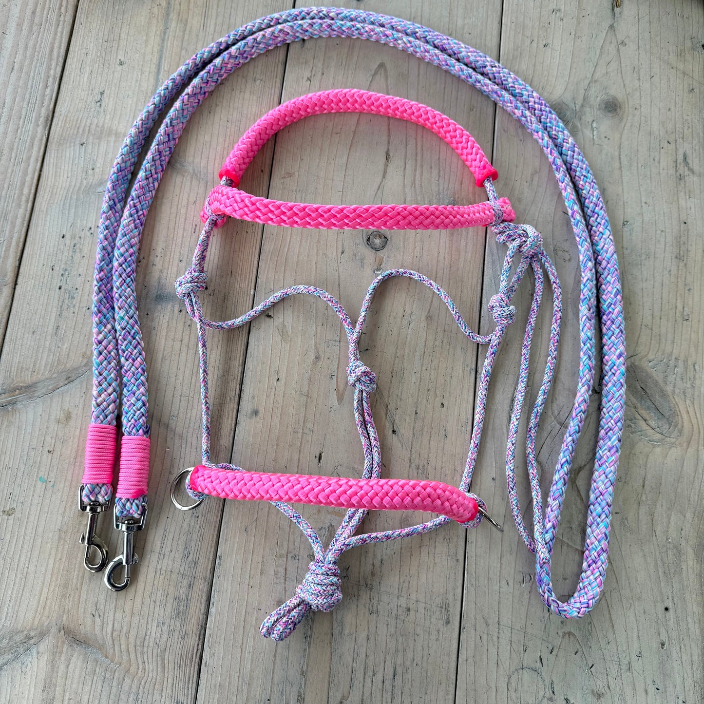 Het Paardenatelier - Touwhalster set rijhalster + teugels ‘Barbie Dreams’ paarsmix/roze