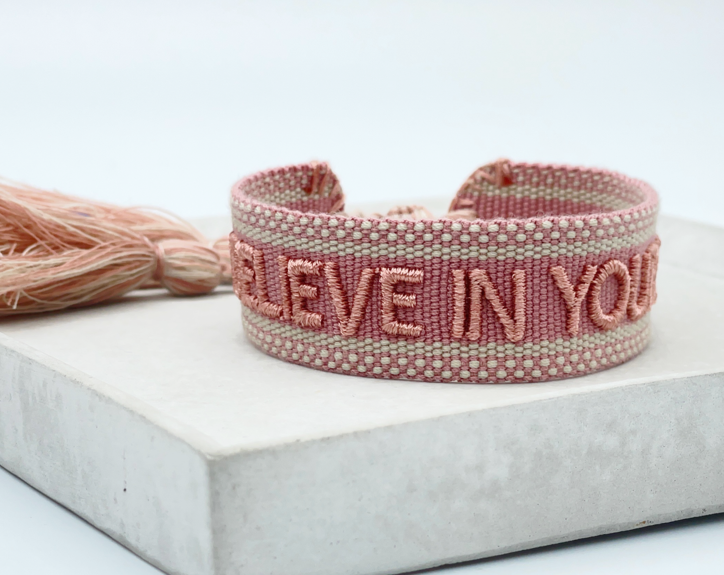Parsley & Pepper - Believe in yourself armband lichtroze