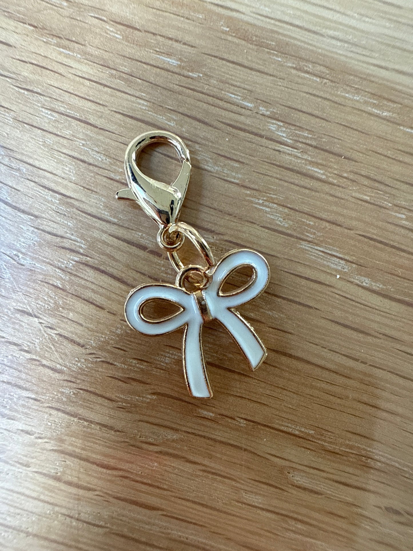 FMH - Lucky Charm hoofdstelbedel Strikje