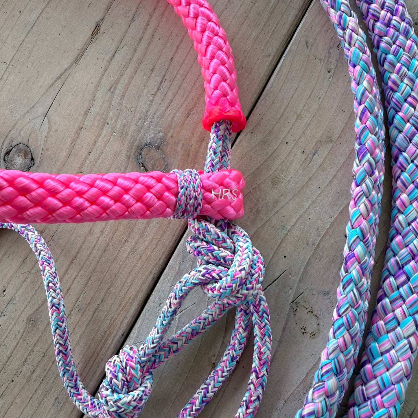 Het Paardenatelier - Touwhalster set rijhalster + teugels ‘Barbie Dreams’ paarsmix/roze