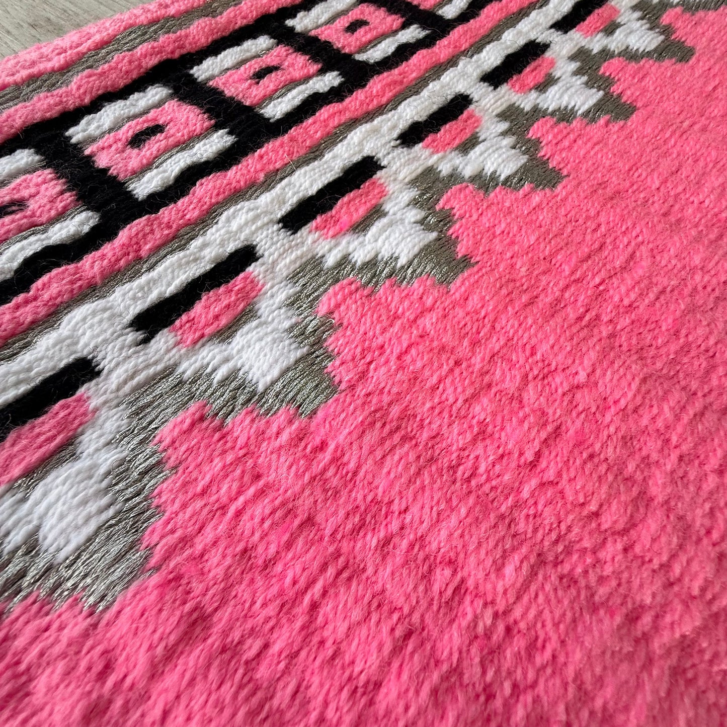 SB002 - Western oversized showblanket A - Roze, zwart, wit, zilver