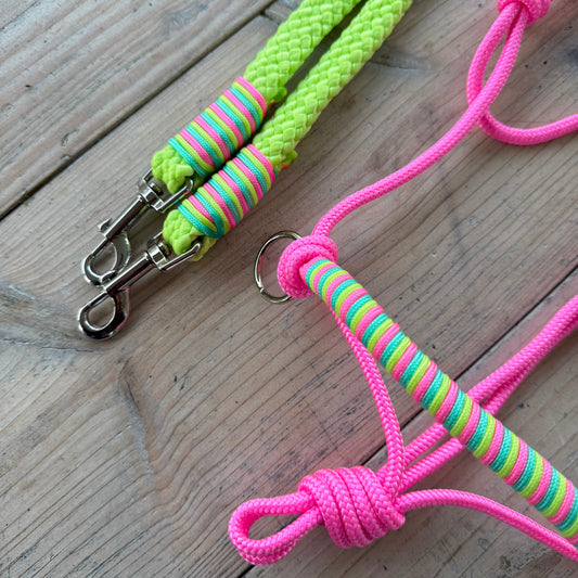 Het Paardenatelier - Touwhalster set rijhalster + teugels ‘Pink Jungle’ lime/roze