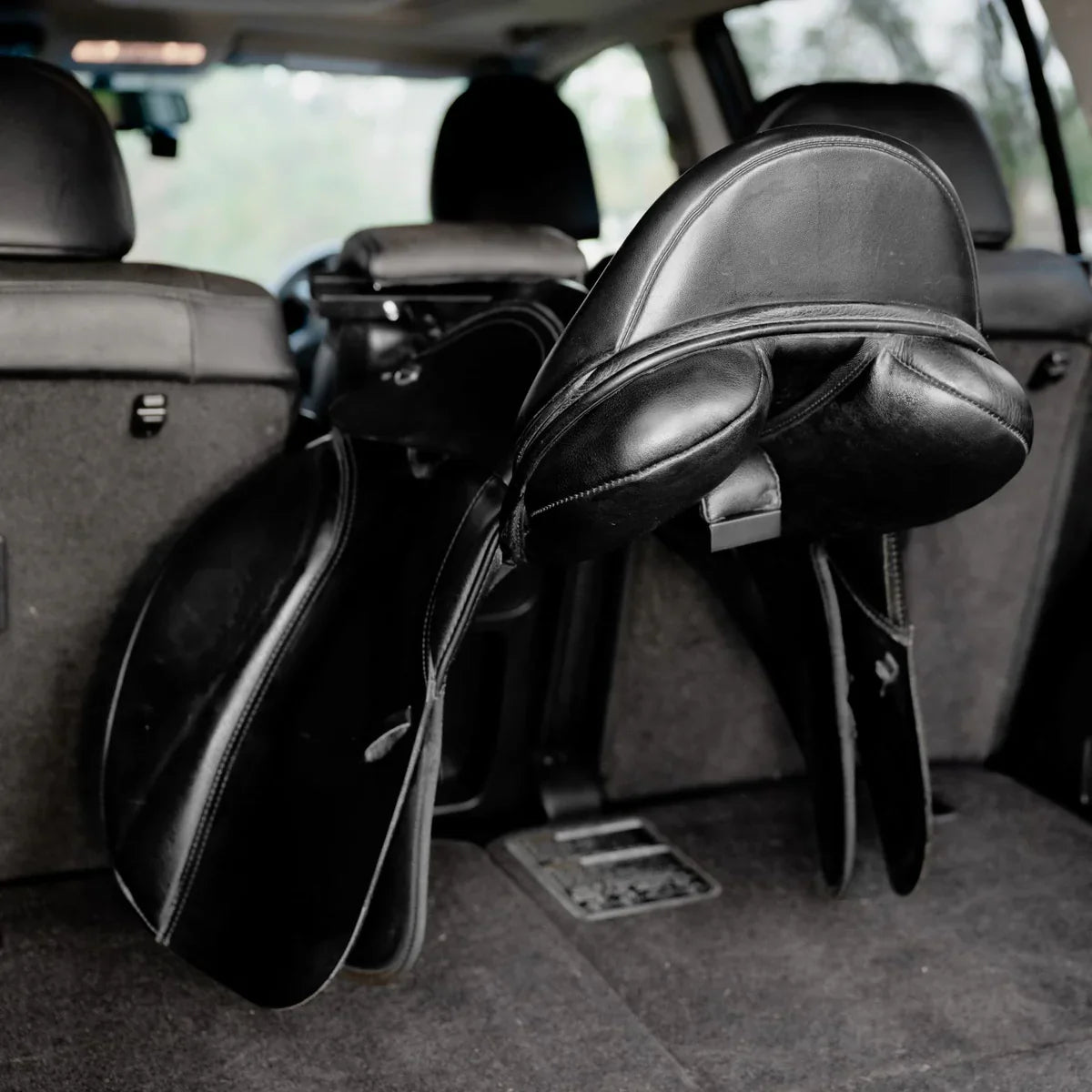 Lumiere - Car Saddle Caddy autosteun voor zadel