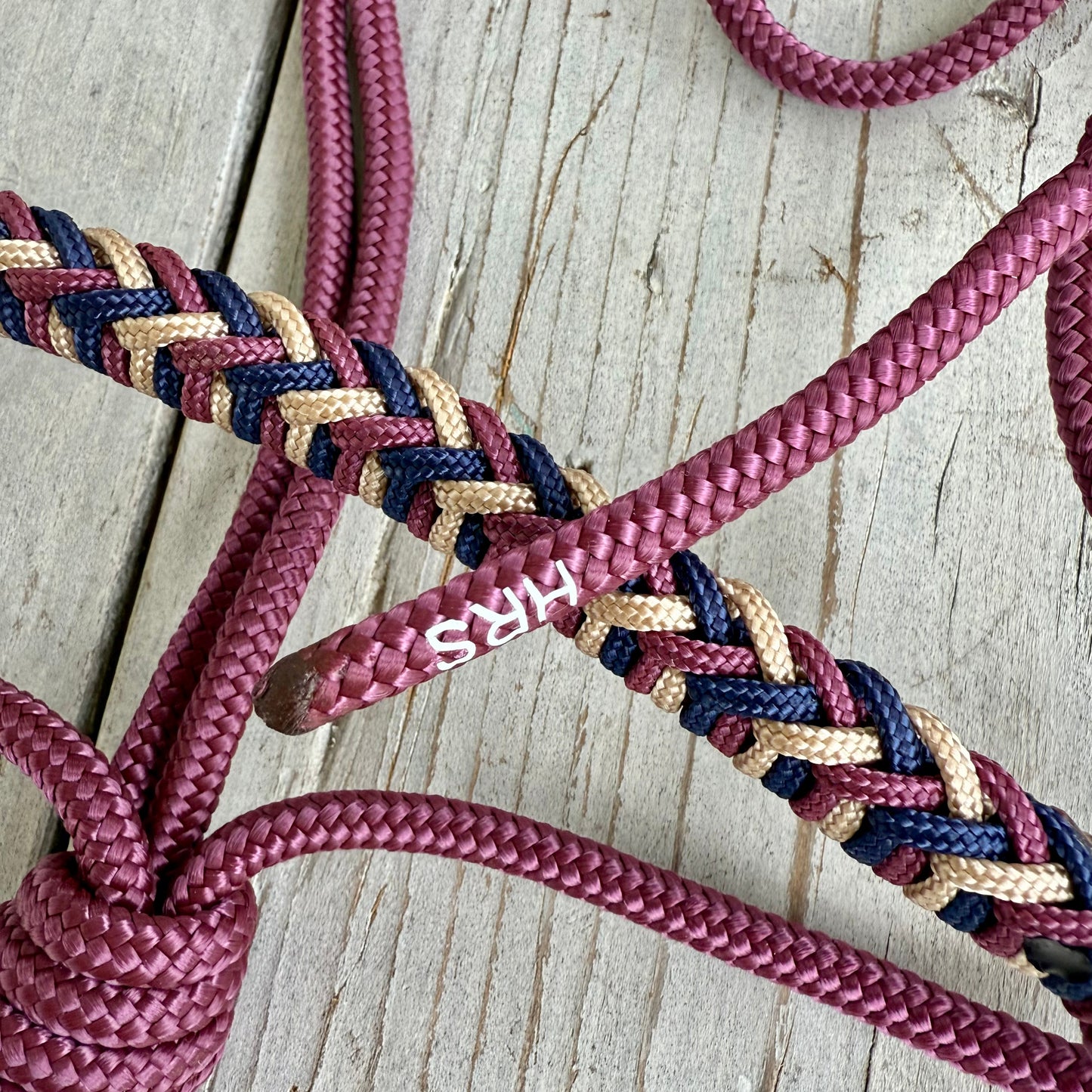 Het Paardenatelier - Touwhalster Luna ‘Noble Rouge’ bordeaux/blauw