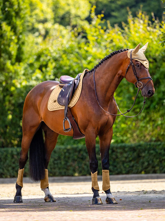 Equestrian Stockholm - SS26 Midsummer Glow - Jump Saddle Pad Modern springzadeldek