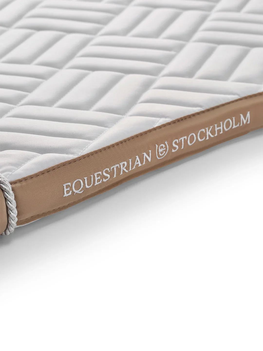 Equestrian Stockholm - SS26 Sand White - Dressage Saddle Pad Modern dressuurzadeldek