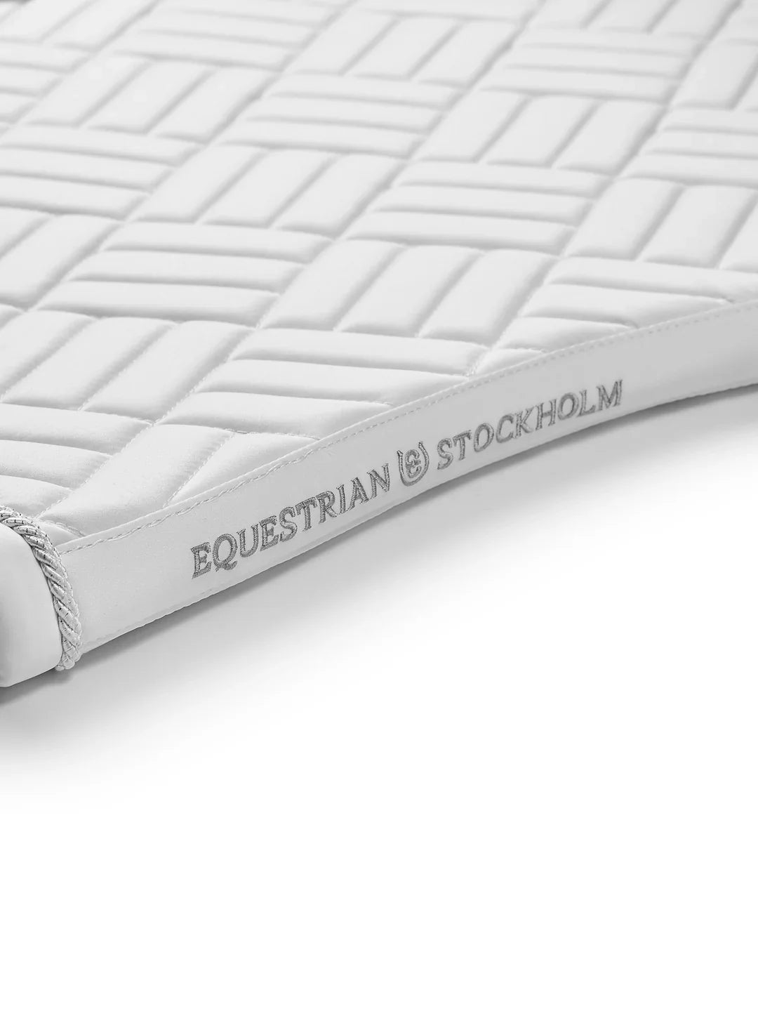 Equestrian Stockholm - Core Collection - White Perfection Dressage Saddle Pad Modern dressuurzadeldek