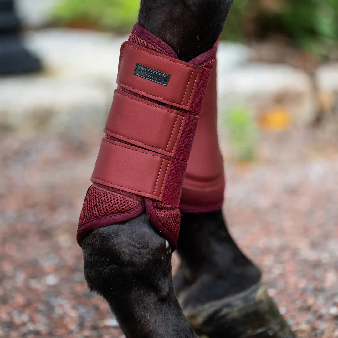 Equestrian Stockholm - Core Collection - Bordeaux Mesh Brushing Boots beenbeschermers
