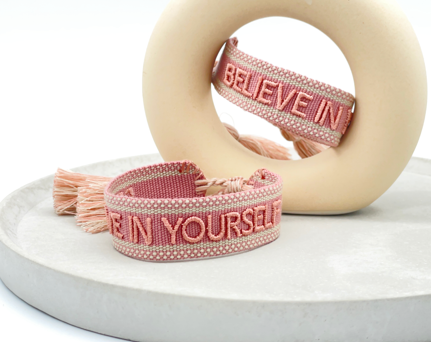 Parsley & Pepper - Believe in yourself armband lichtroze
