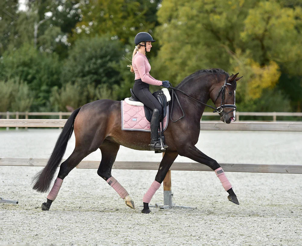 Equestrian Stockholm - Core Collection - Pink Pearl Dressage Saddle Pad dressuurzadeldek