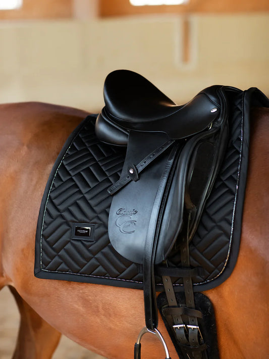 Equestrian Stockholm - Core Collection - Black Dressage Saddle Pad Modern dressuurzadeldek