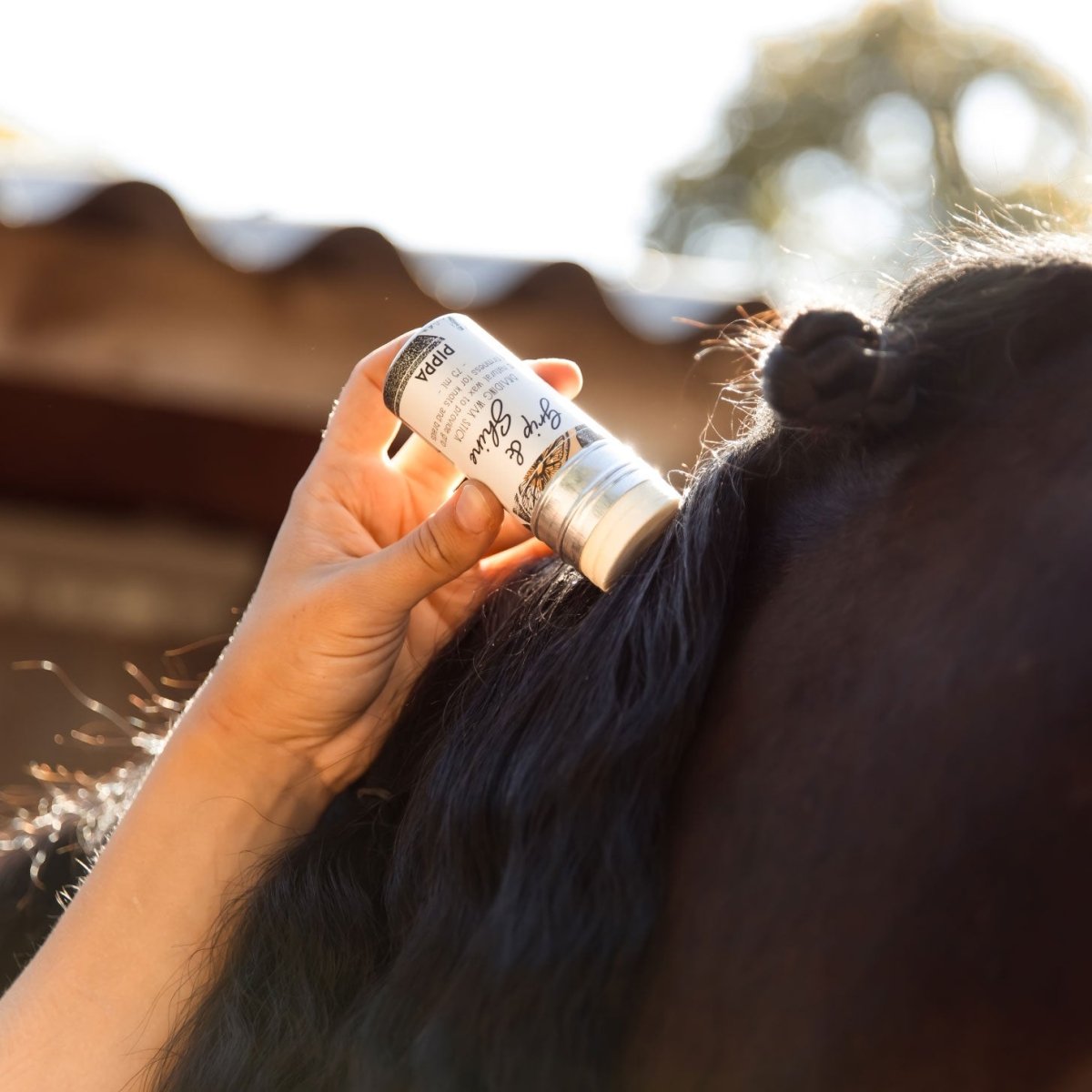 PIPPA Grip & Shine Braiding Wax Stick