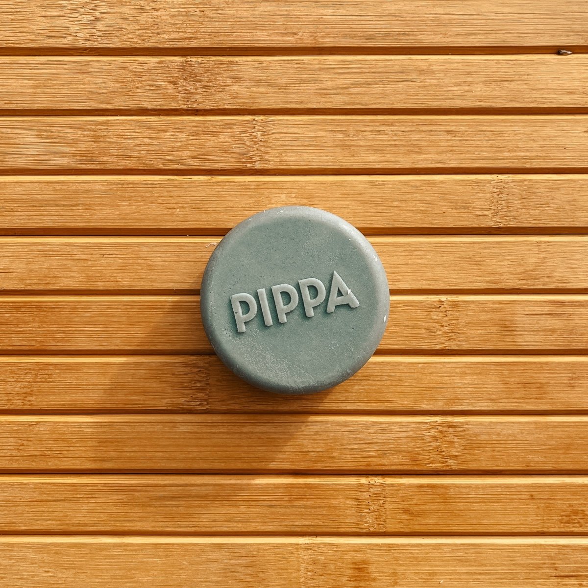 PIPPA Lichte Conditioner Bar Charcoal & Peppermint