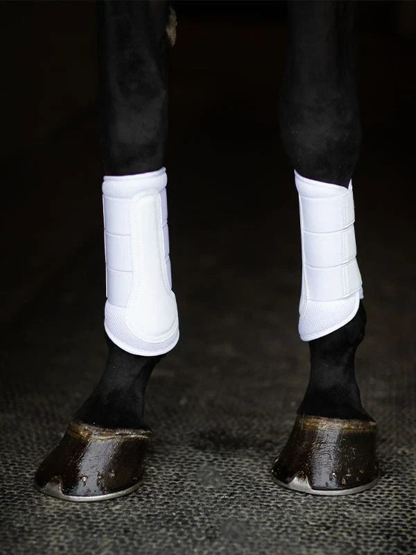 Equestrian Stockholm - Core Collection - White Gold Mesh Brushing Boots beenbeschermers